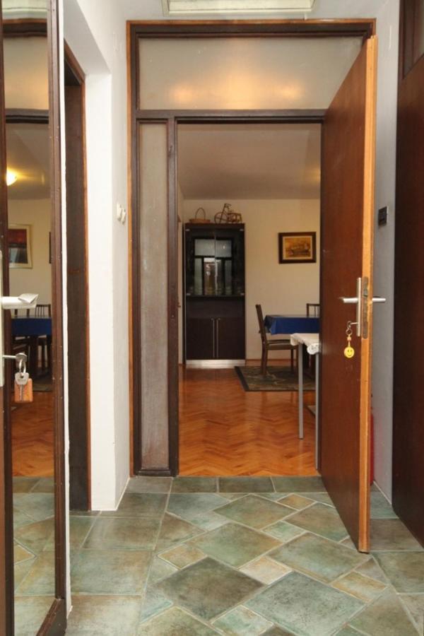 Apartments And Rooms With Parking Space Rovinj - 7170 Bagian luar foto