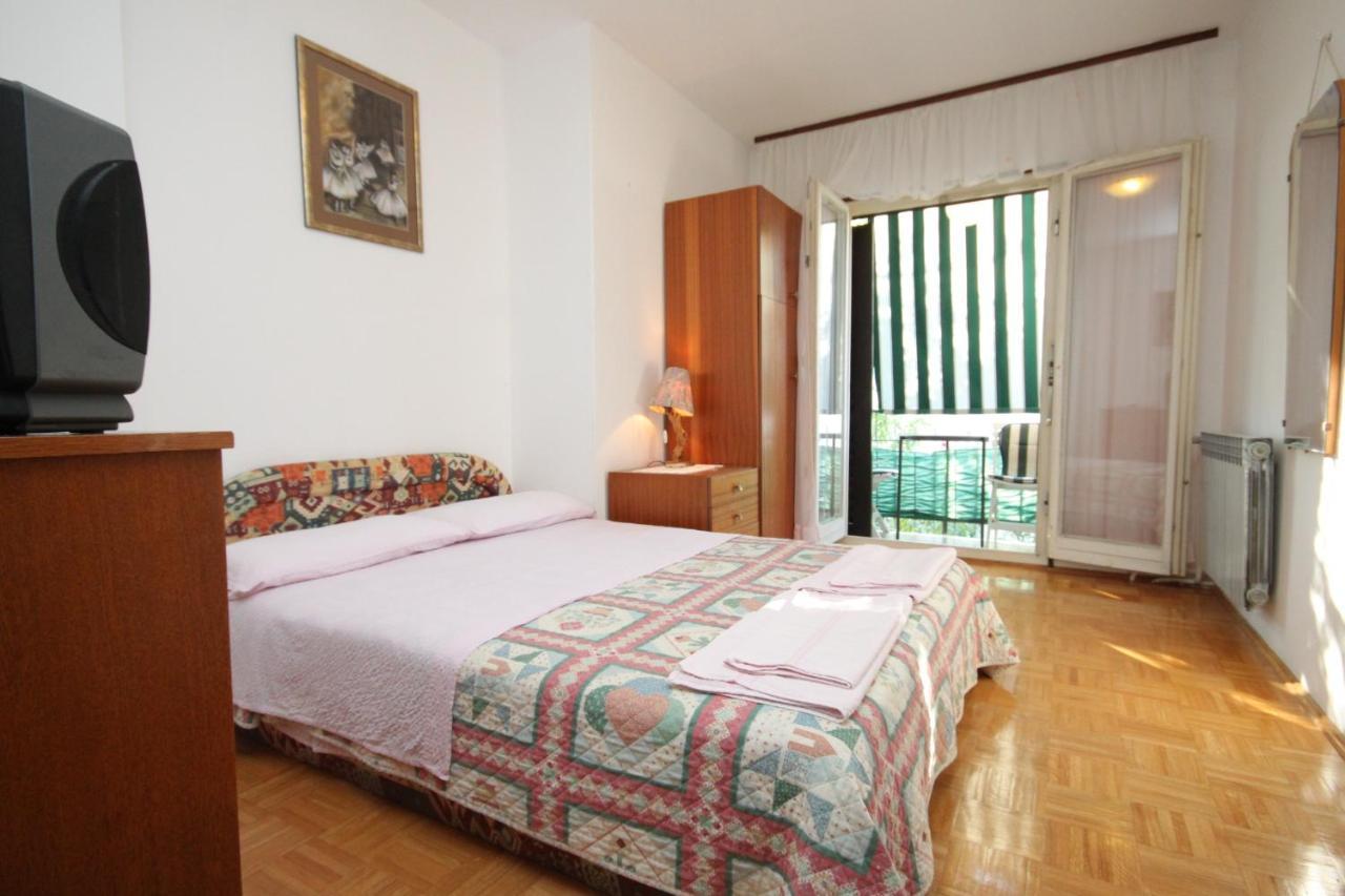 Apartments And Rooms With Parking Space Rovinj - 7170 Bagian luar foto